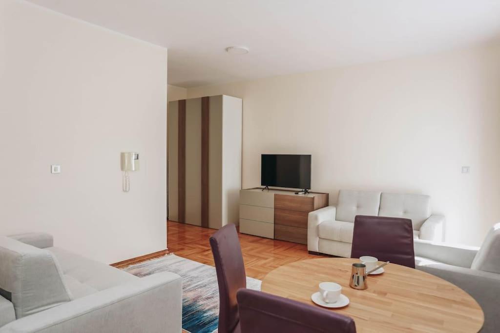 Apartment Status-m Adriatic